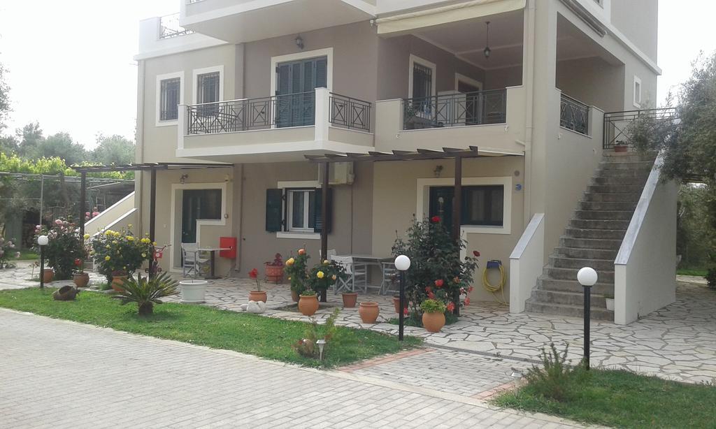 Danai Apartment Tsoukalades Exterior photo